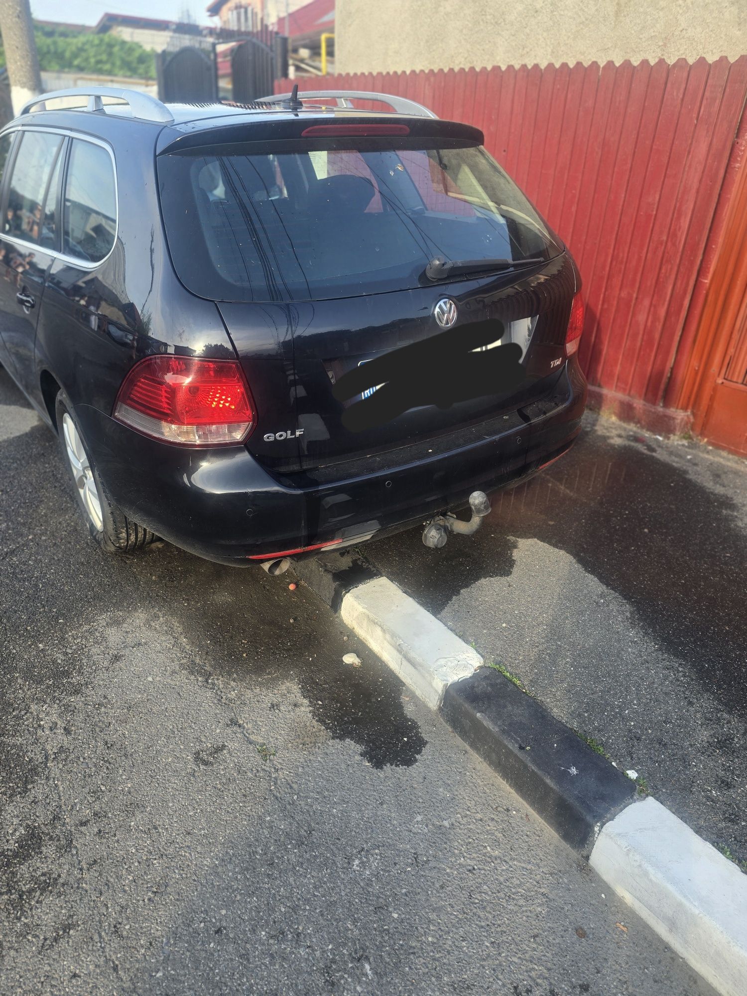 Vand Vw golf 6 an fabricație  2012 aer conditionat functionabilndițion