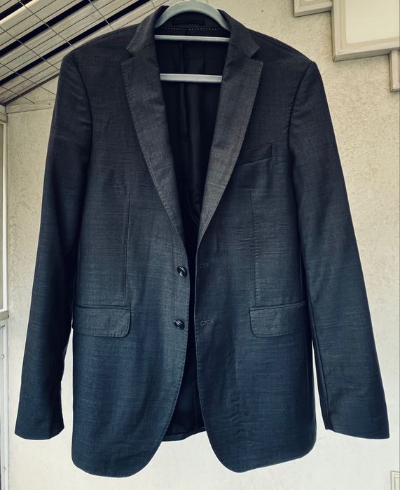 Сако Ermenegildo Zegna - ултра лукс и съвършен силует