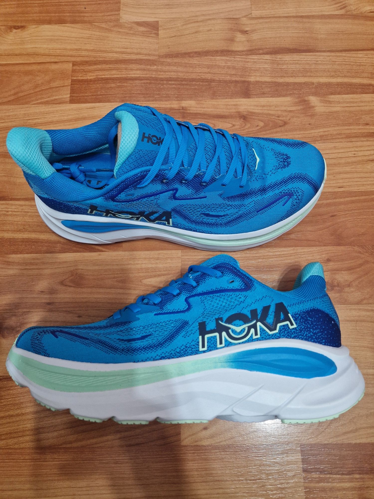 Adidași Hoka Clifton 10 original