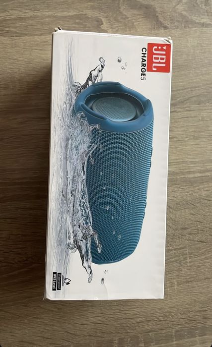 Jbl колона чисто нова