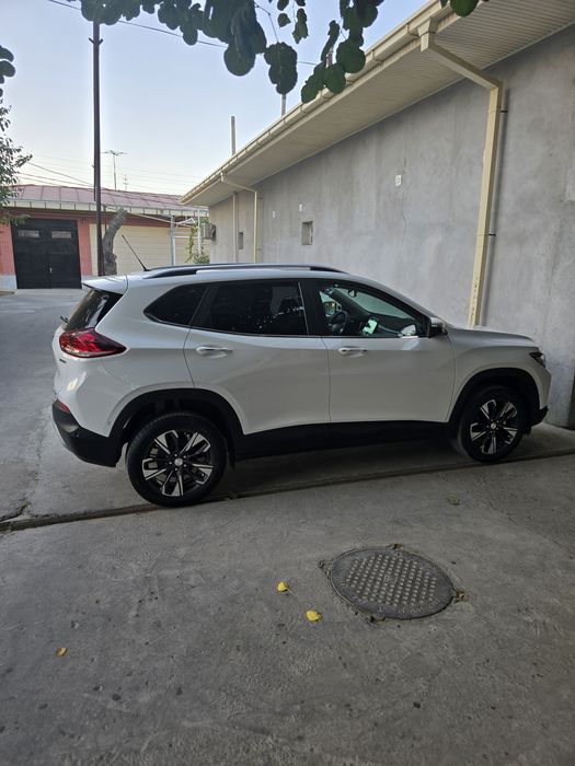 Chevrolet tracker 2 premier+