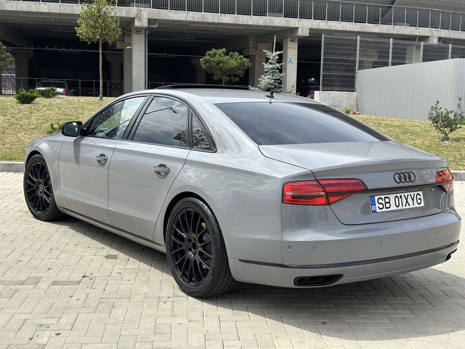 Audi A8 • 3.0 TDI • NightVision/Distr+/Masaj/Vent/360/