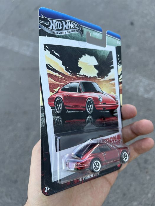 Hot Wheels Silver Series машинка