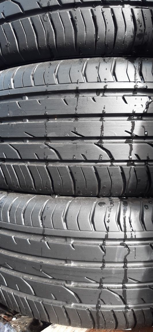 4 anvelope 205/55r16 vară marca Continental  preț 140 lei bucata