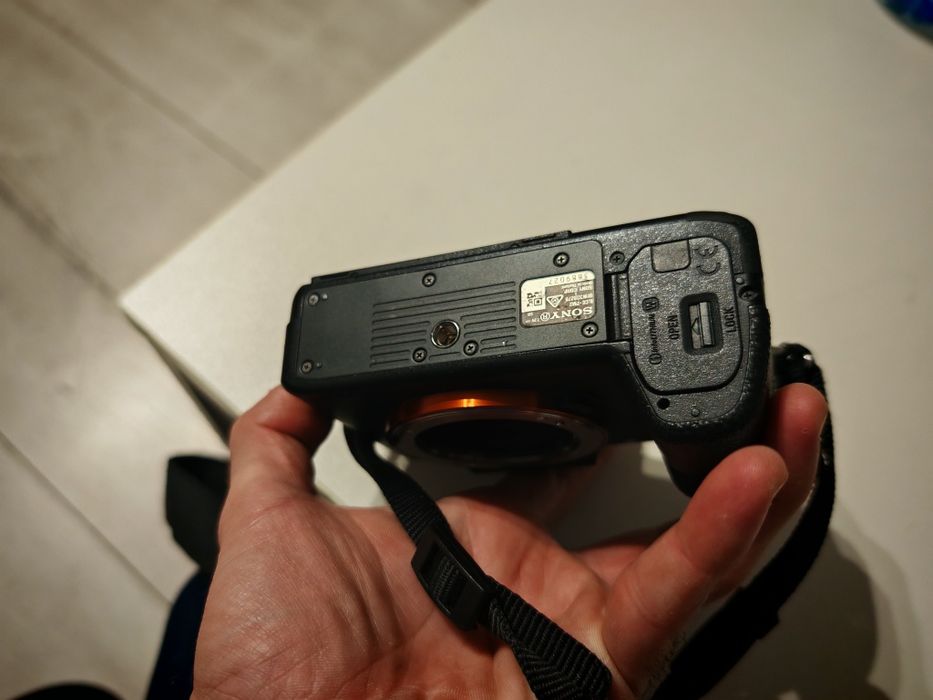 Aparat foto Mirrorless Sony Alpha A7II Body 24.3 MP Full-Frame,Wi-Fi