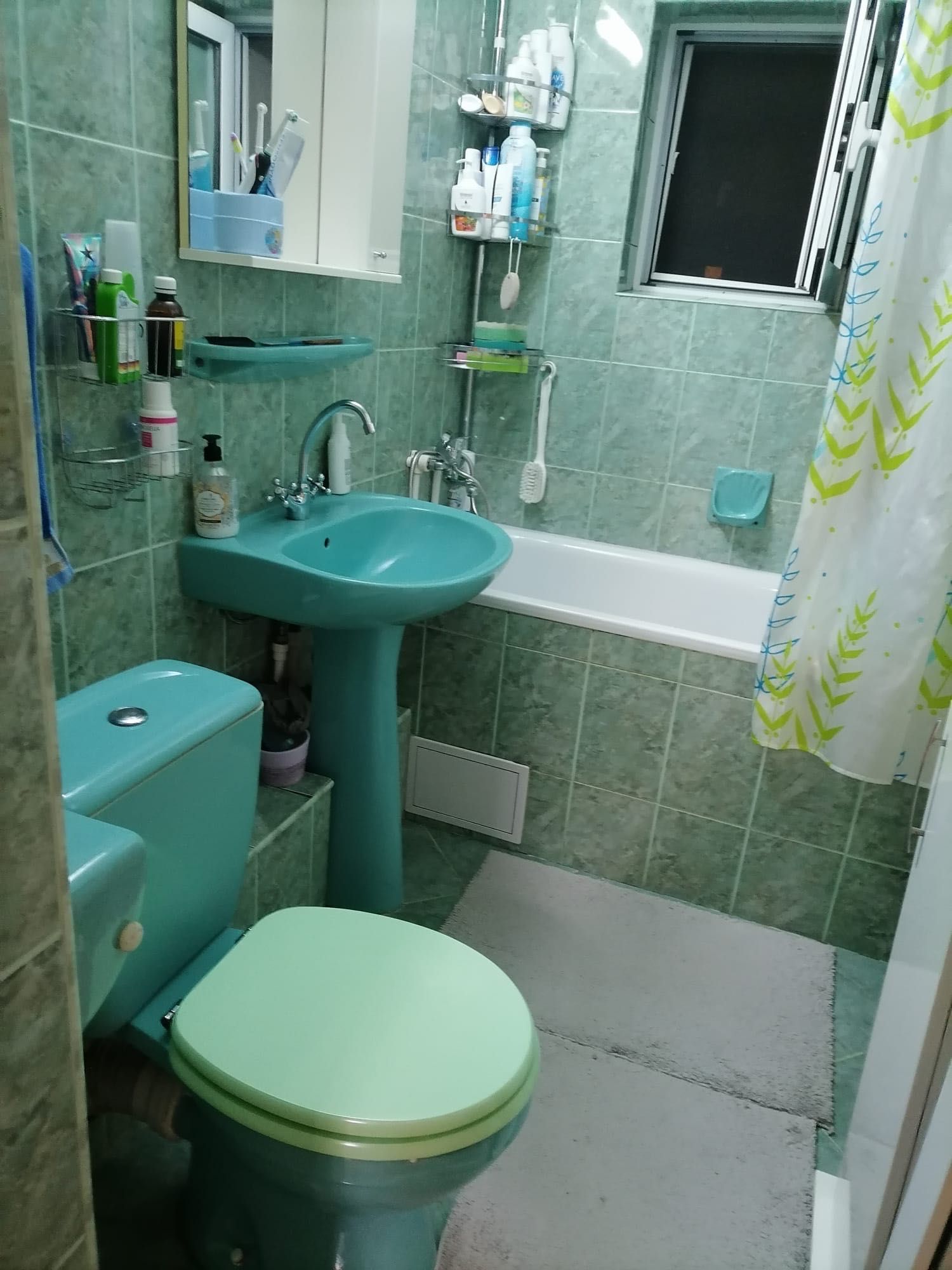 Vanzare apartament 2 camere decomandate