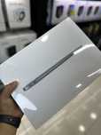 Macbook air M1 8 256 новий 670$