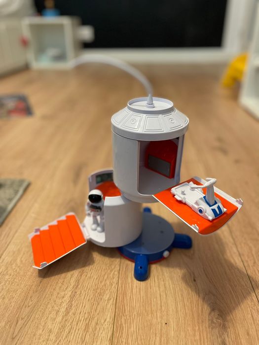 Astro Venture (Statie spatiala, Naveta spatiala, Vehicul spatial)