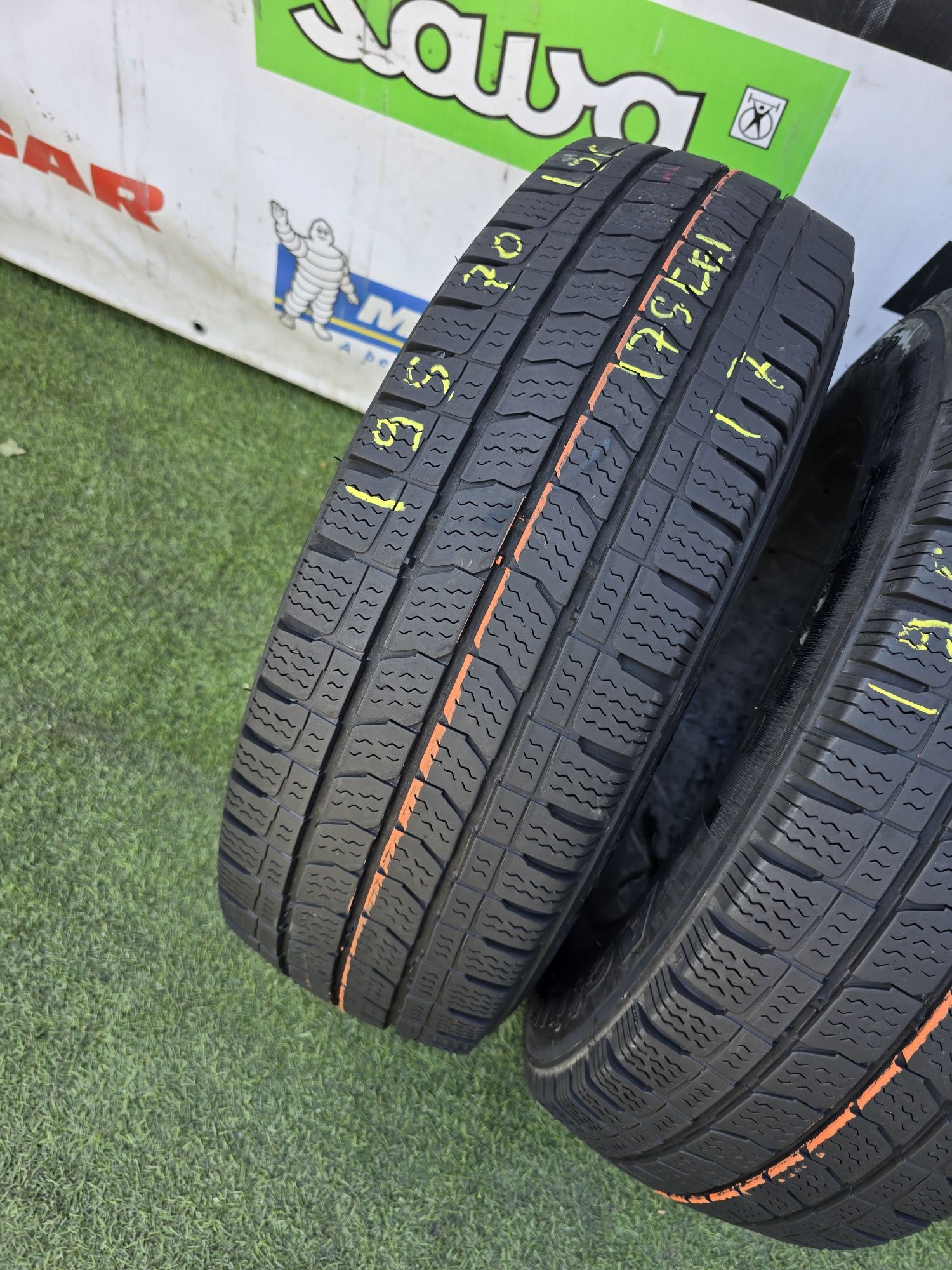 1 bucata 195.70.15c bfgoodrich m+s ,
