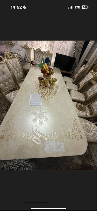 stol stul 12 kishilik holati yaxshi yengide ishlatilmagan