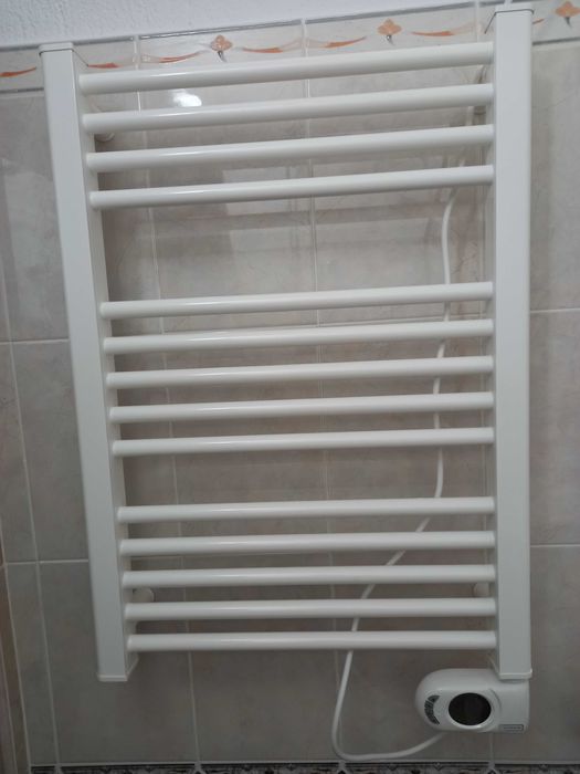 Електрическа лира за баня на марката "Тедан"