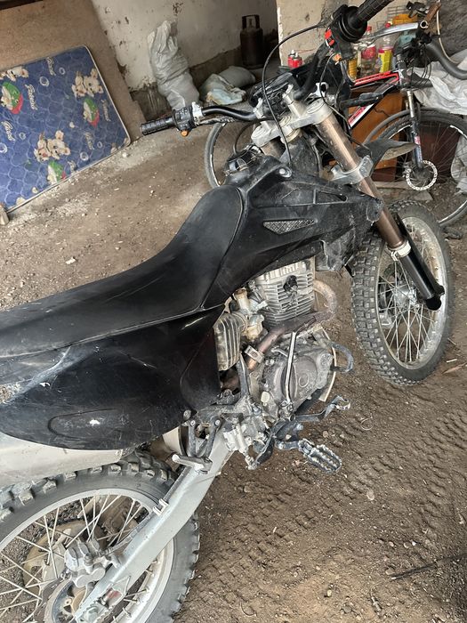 Продам Эндуро 06