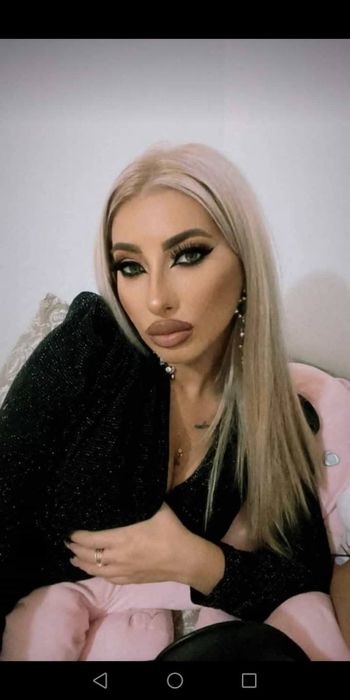 Dansatoare belly dance