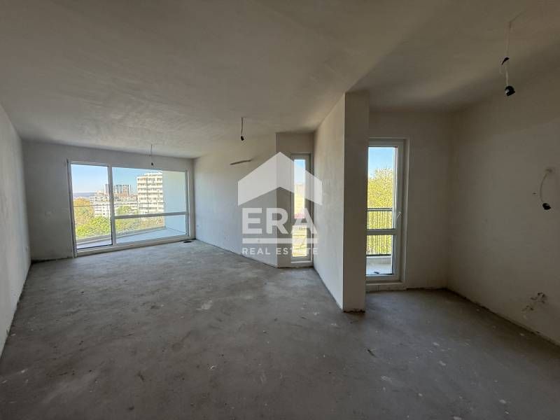 Продава се Тристаен апартамент в Варна, Чайка - 118 кв.м за 2543 €/кв.м - Снимка #6