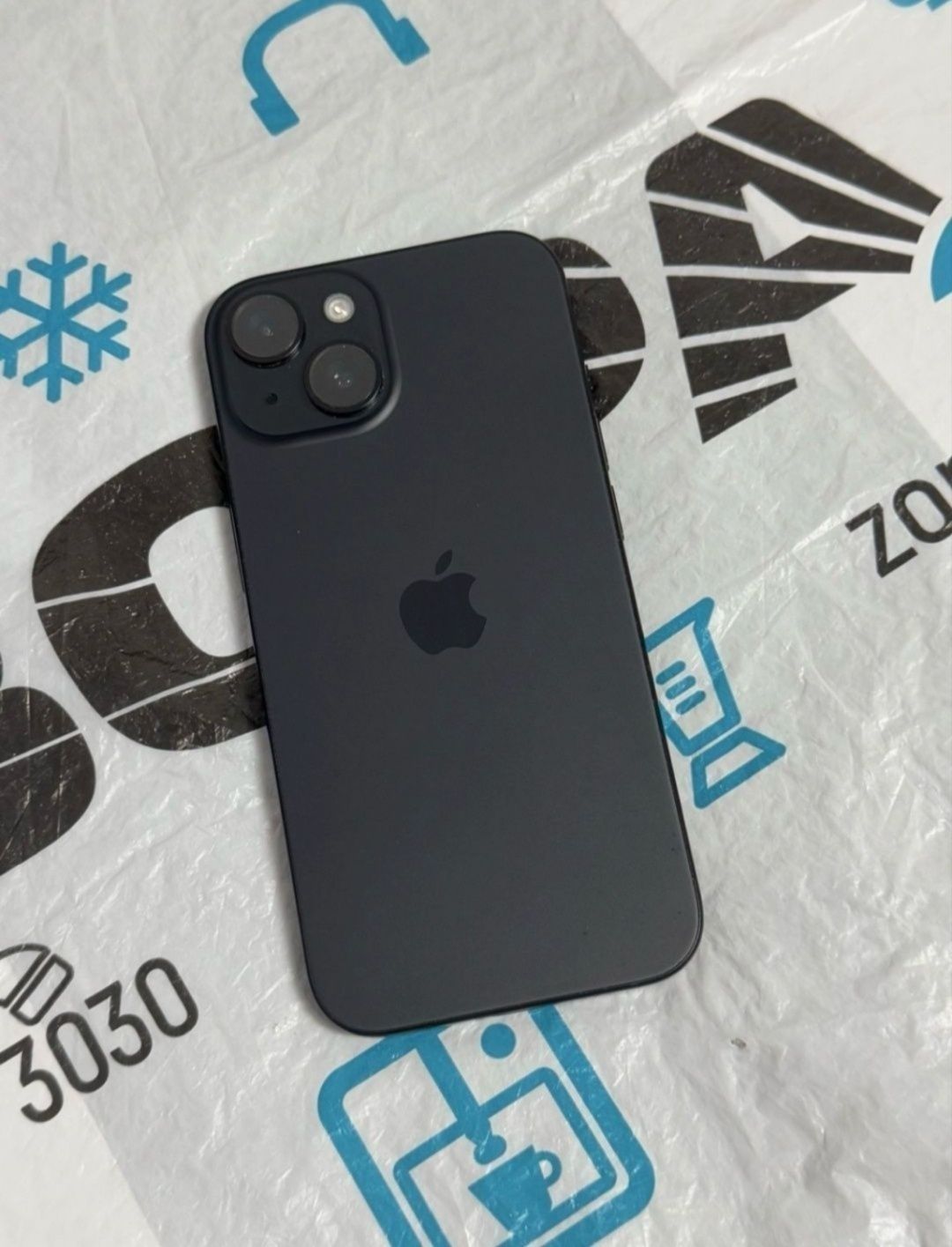256GB iPhone 15 ЗОРА Гаранция 2025г. Black / Черен