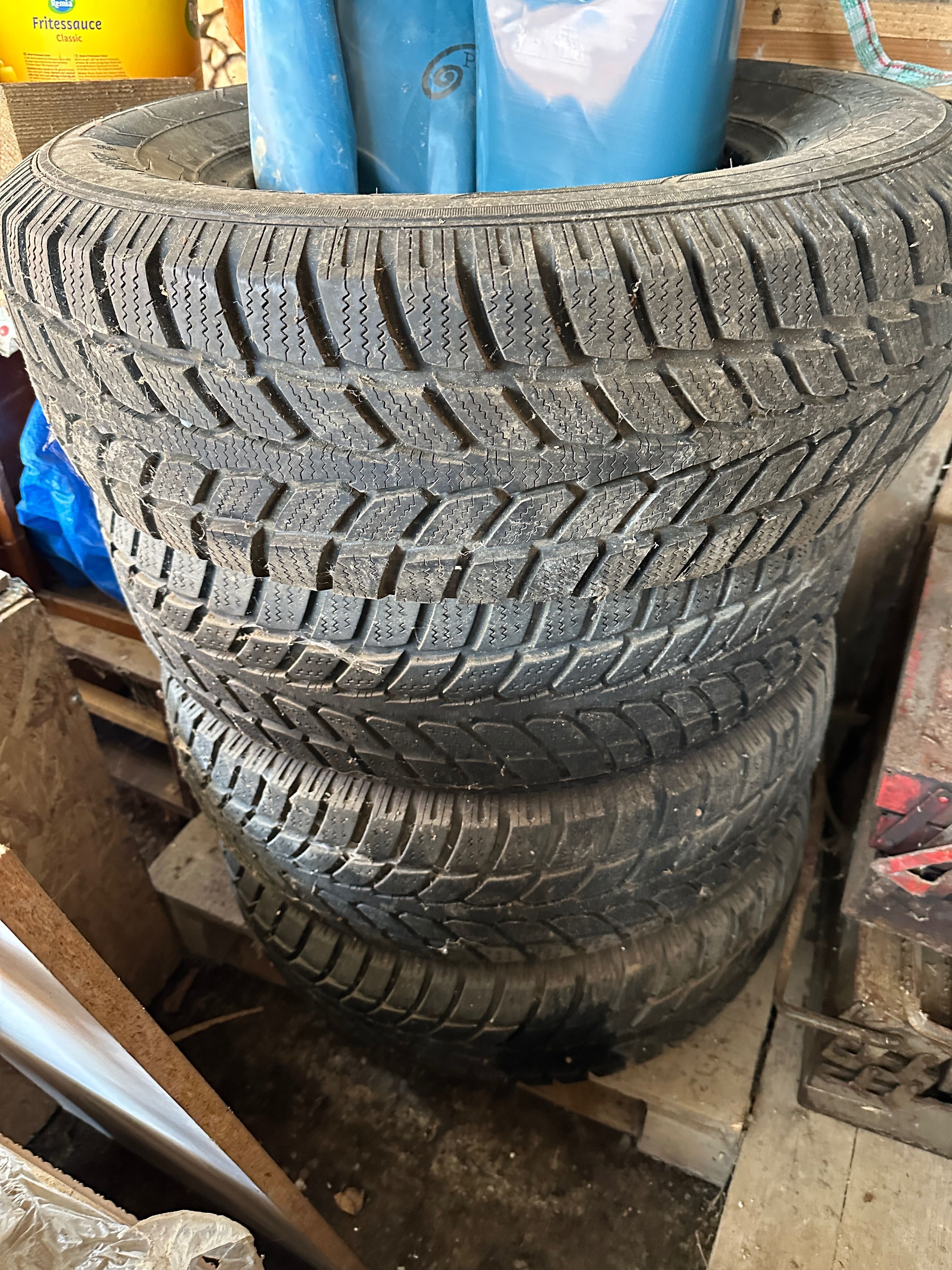 Anvelope 245/70 r16