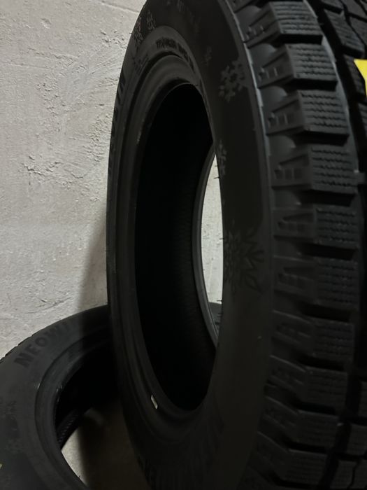 Нови зимни гуми NEOLIN L8 225/60R18 104H XL НОВ DOT БОРД 2256018