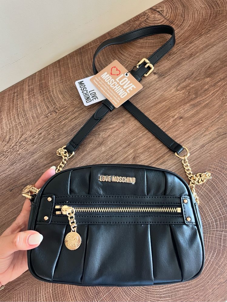 Дамска чанта Love Moschino