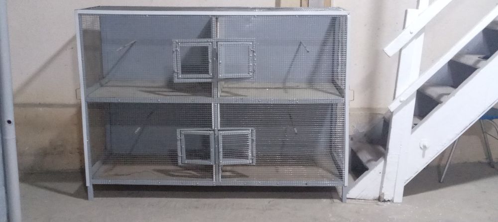 Tòti qush uchun qafas