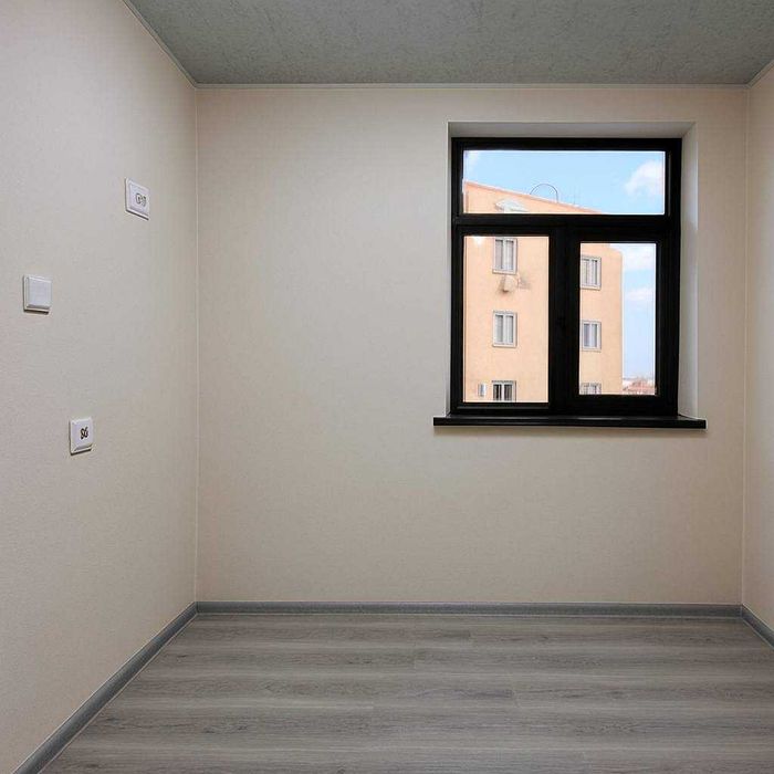 Срочно на "Кадышева" 3-х комнатная квартира