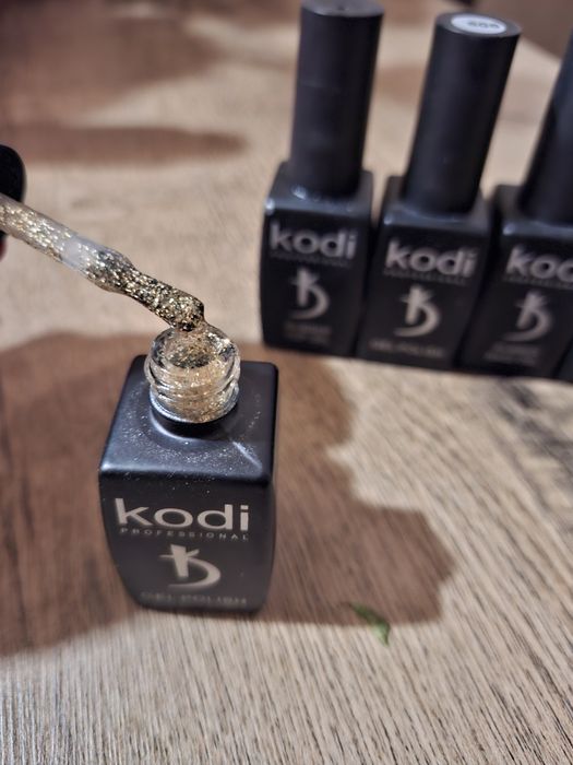 Геллакове Kodi, Venalisa и аксесоари
