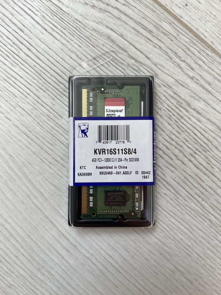 Memorii RAM Laptop Kingston Sigilate - 4GB DDR 3 1600 MHz KVR16S11S8/4