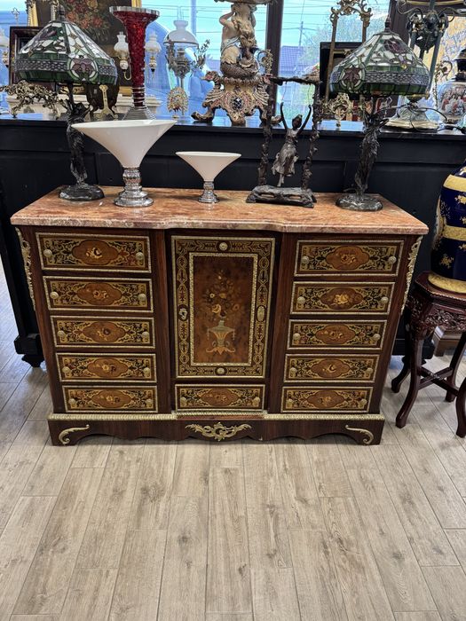 Comoda din lemn masiv stil boulle cu intarsii si blat marmura