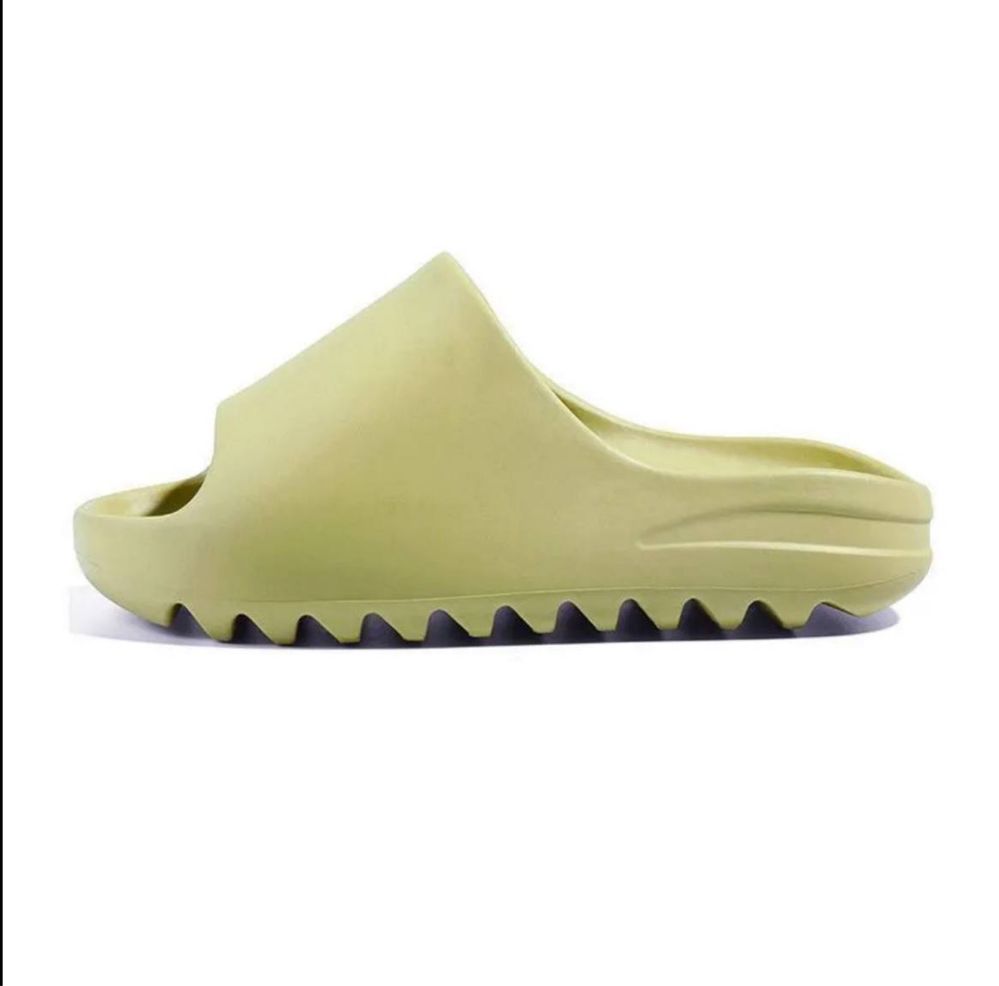 Шлепки унисекс yeezy