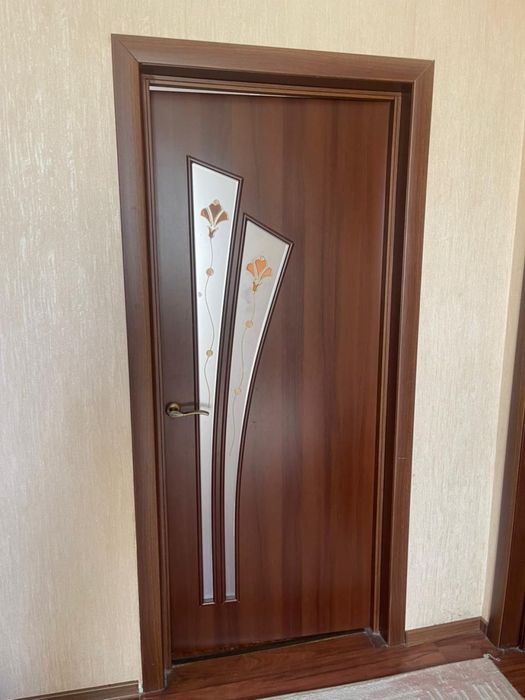 Продам двери 4 штуки