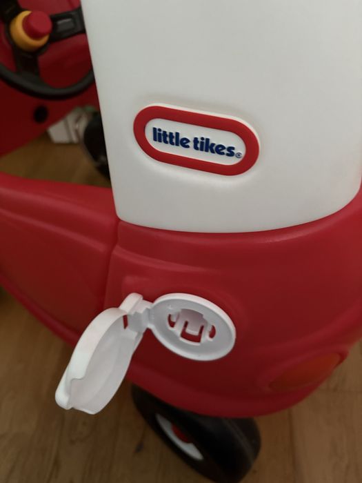 Masinuta pompieri Liitle Tikes - ca noua