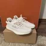 Yeezy 350 V2 Bone Cream