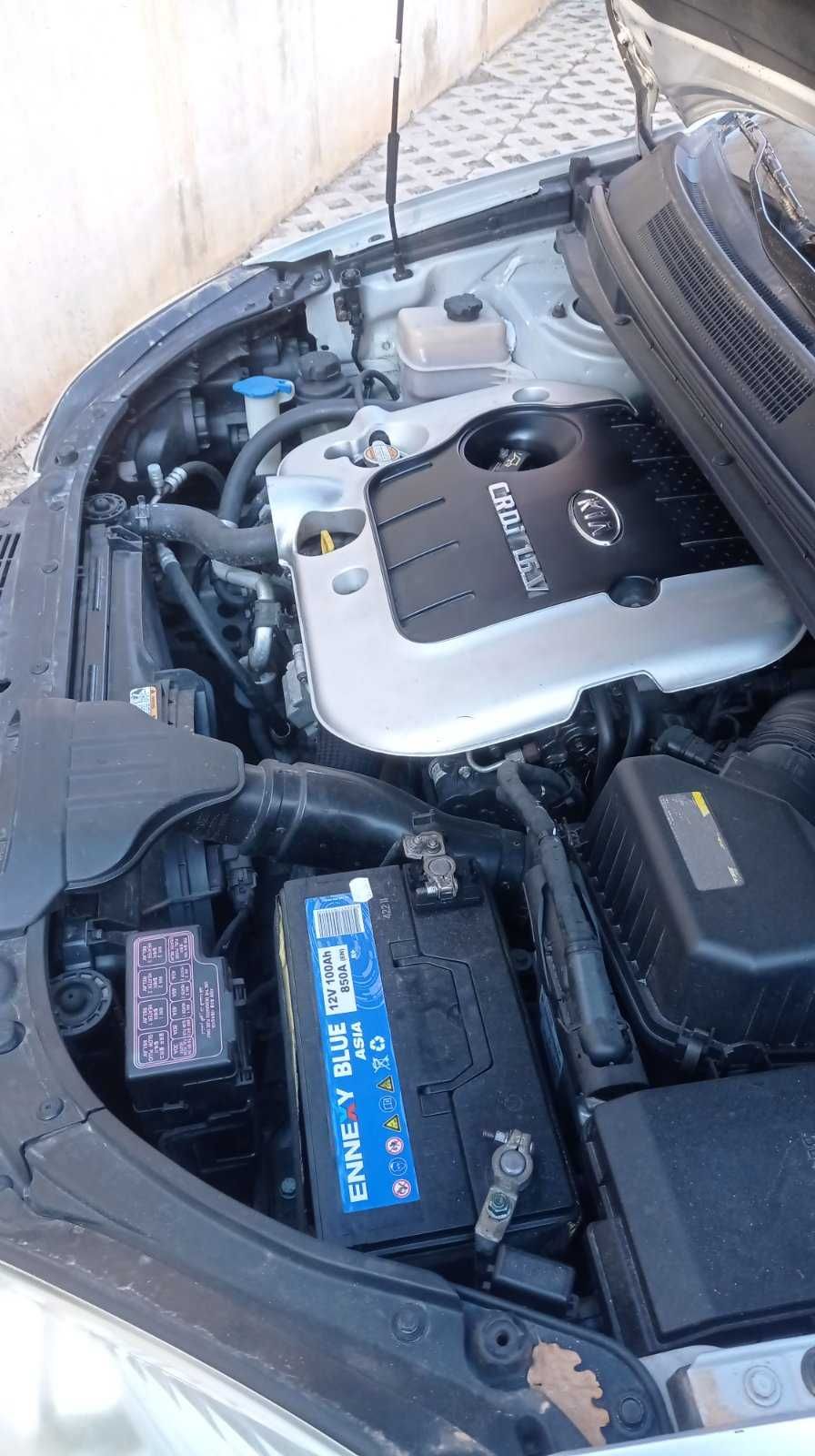 KIA carens 2008г срочно
