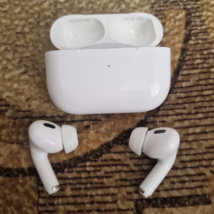 Apple AirPods Pro 2