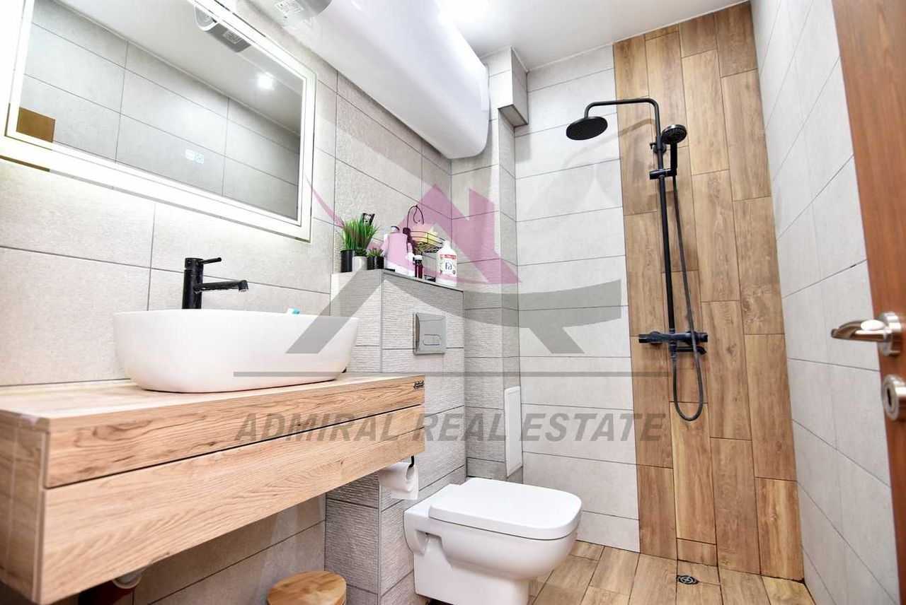 Продава се Двустаен апартамент в Варна, Изгрев - 65 кв.м за 1770 €/кв.м - Снимка #3
