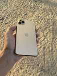 iPhone 11 pro max gold