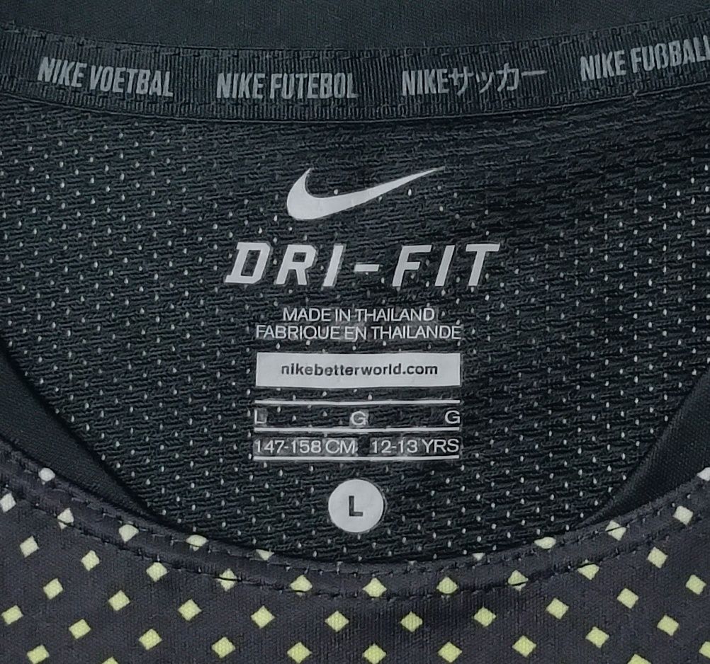 Nike DRI-FIT Tee оригинална тениска ръст 147-158см Найк спорт фланелка