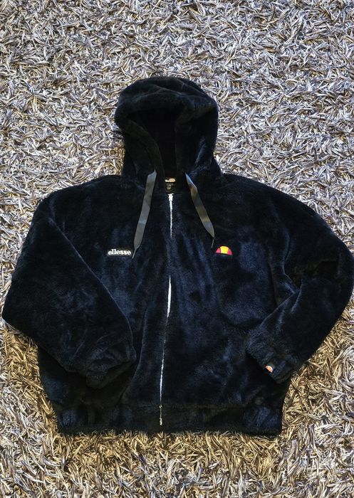 Geaca blana artificiala,Ellesse