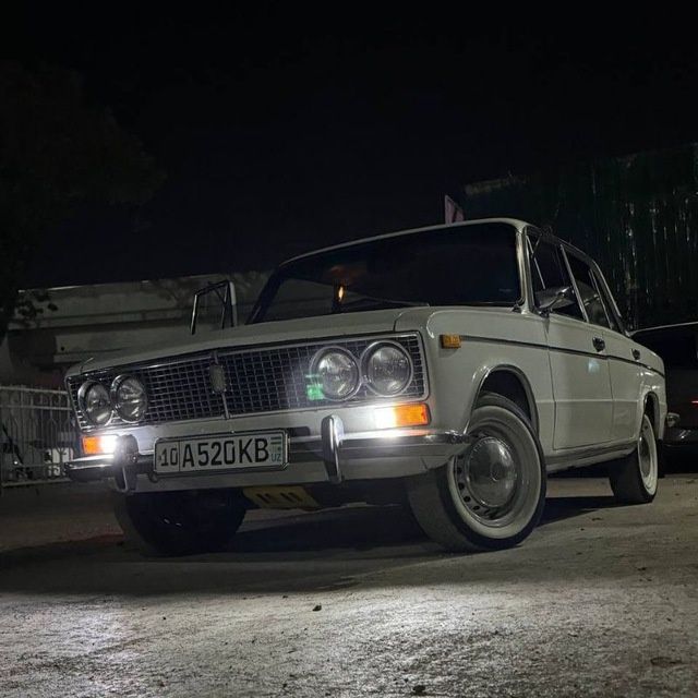 Vaz2103  mator karobka xadavoy ruduktor zor xolatda navarotlari bor ..