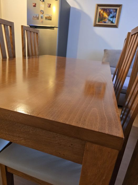 Masă lemn masiv cu 6 scaune