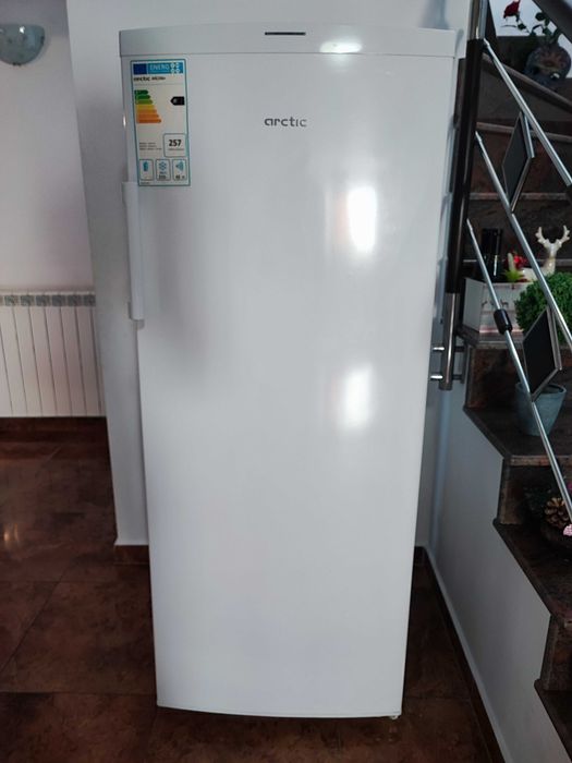 Congelator Arctic 215L, clasa A+, 6 sertare