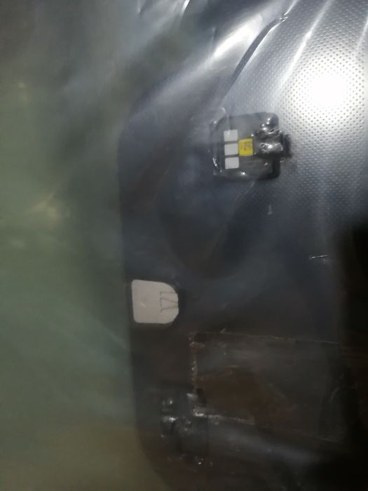 Продам Лобовое стекло новое кия оптима