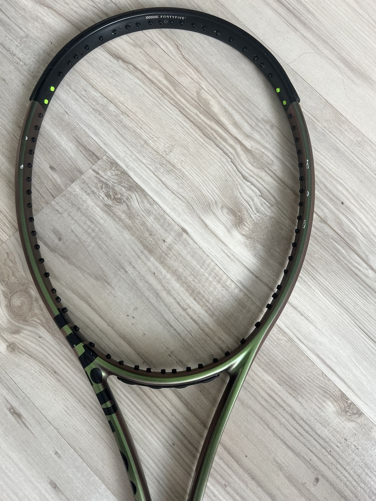 Тенис Ракета Wilson Blade V8 16x19
