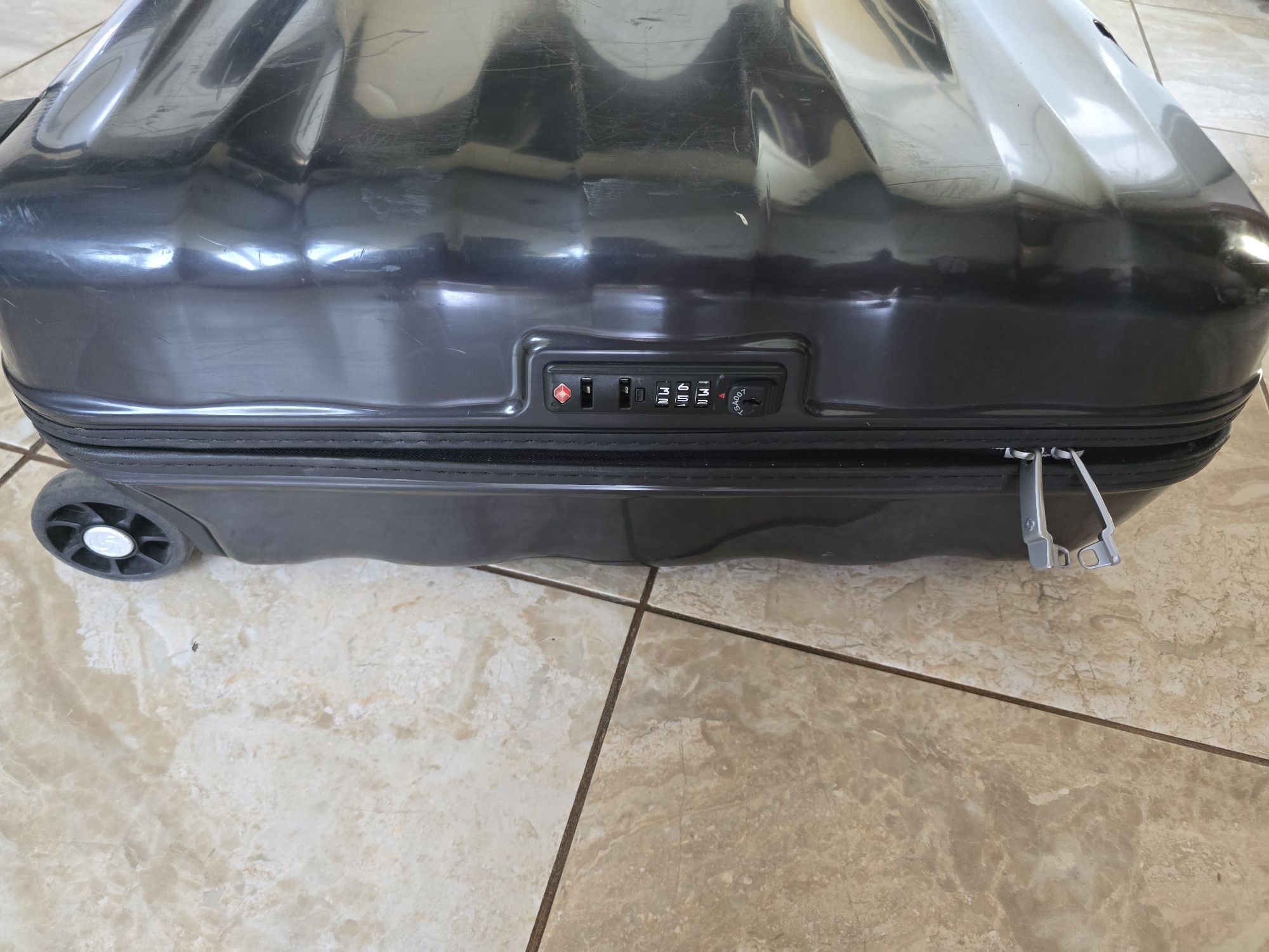 Samsonite куфар .