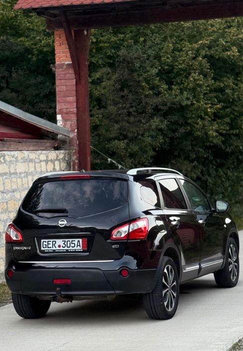 Nissan Qashqai +2 panoramic navi pilot automat