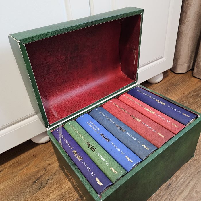 Colecție completă Harry Potter în ediție premium – Editura Arthur