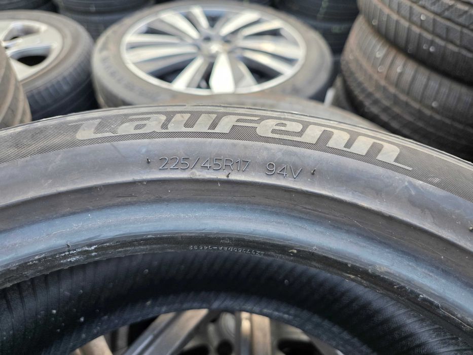 4бр Летни гуми 225 45 17 - Laufen