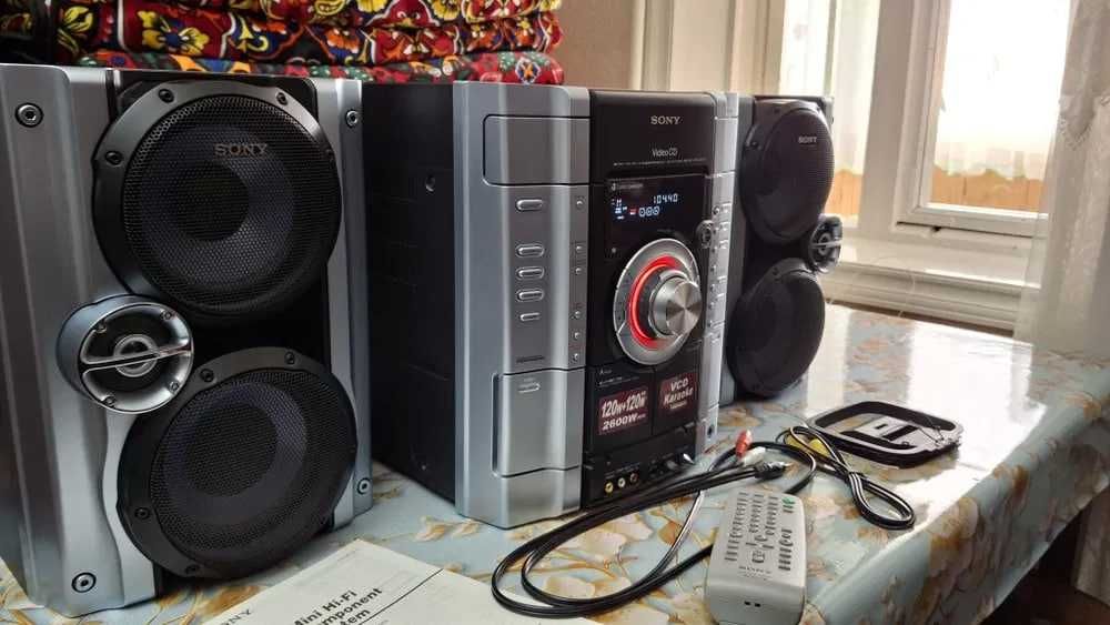 музыкальный центр Sony MHC-RV22 120 Вт.