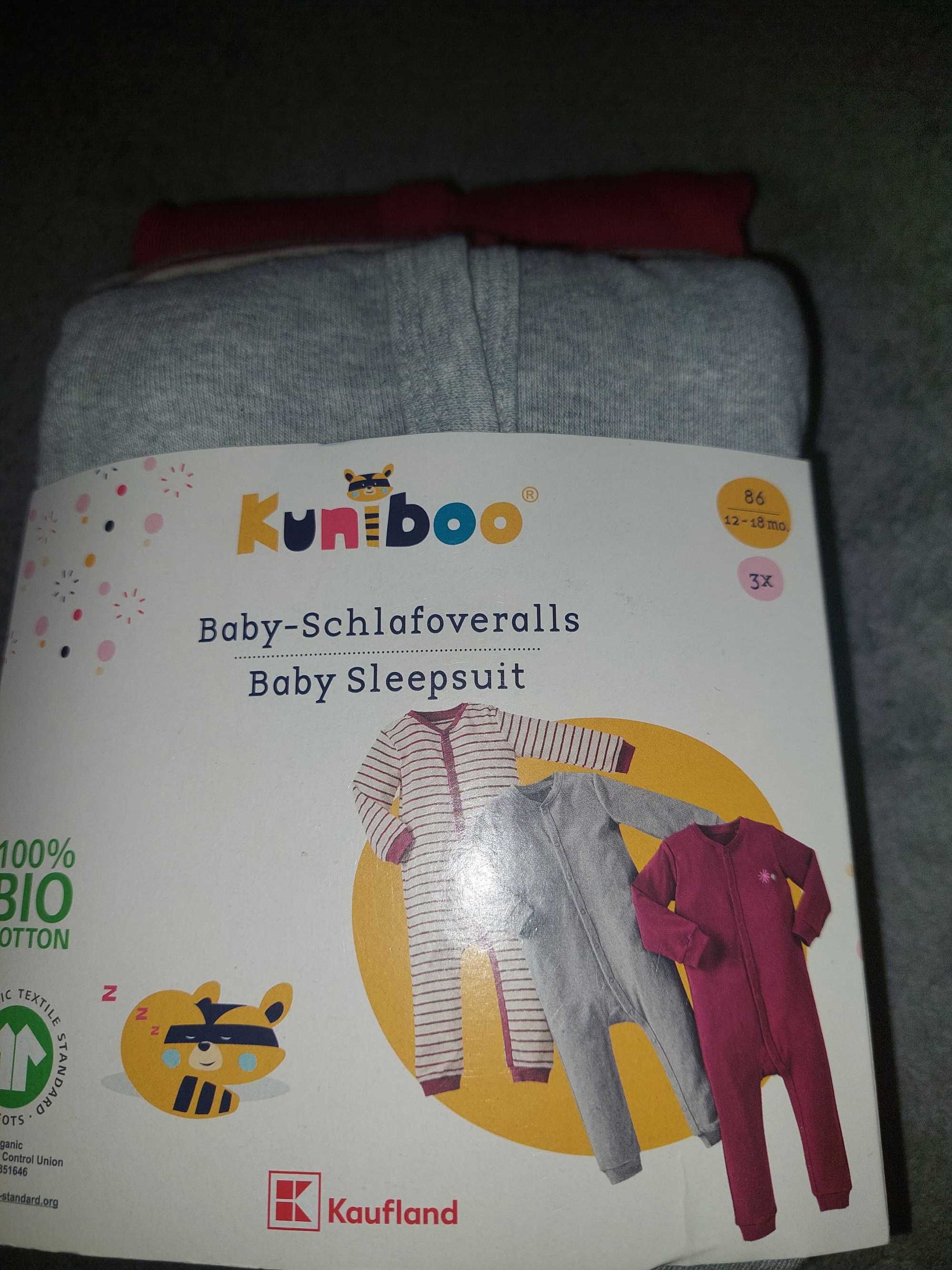 Цели пижами, ромпъри Kuniboo