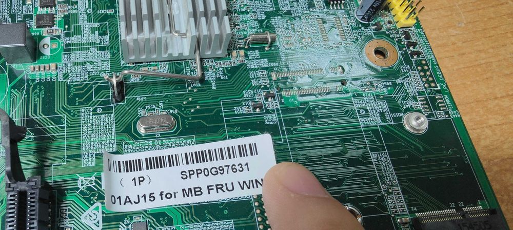 Lenovo Placa de baza SPP0G86856 P520 #A5989