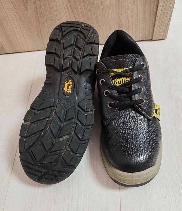 Ghete drumeție Bulloch piele